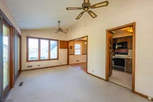 150 Franklin St, Verona, NJ 07044 - Photo 12