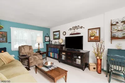 30-4 Farm Rd #4, Hillsborough Township, NJ 08844 - Photo 6
