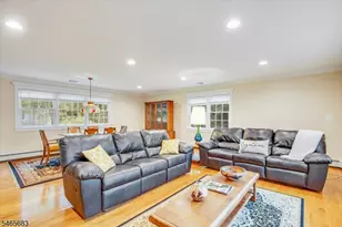 89 Cozy Lake Rd, Jefferson Township, NJ 07438 - Photo 14
