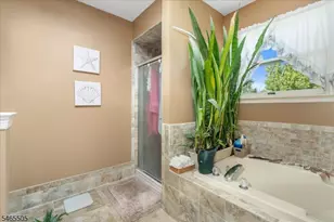 37 Flemming Dr, Hillsborough Township, NJ 08844 - Photo 18