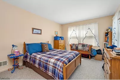 37 Flemming Dr, Hillsborough Township, NJ 08844 - Photo 20
