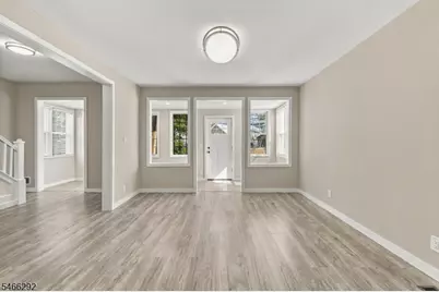 129 Laurel Ave, Union Township, NJ 07083 - Photo 14