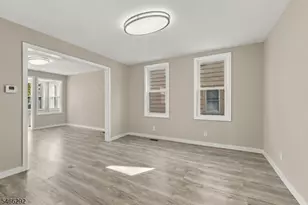 129 Laurel Ave, Union Township, NJ 07083 - Photo 16