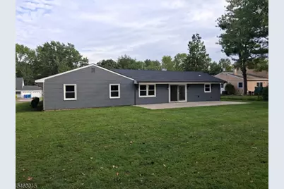 6 Flower Rd, Franklin Township, NJ 08873 - Photo 10