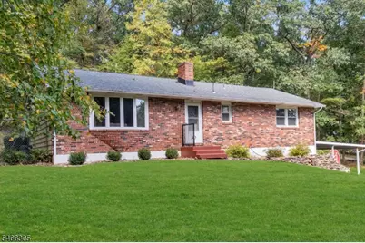 30 Summerfield Rd, White Township, NJ 07823 - Photo 2