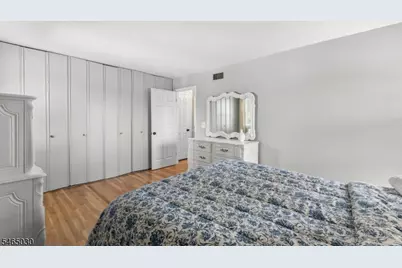 39 Lessing Rd, West Orange Township, NJ 07052 - Photo 22