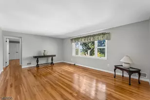 39 Lessing Rd, West Orange Township, NJ 07052 - Photo 30