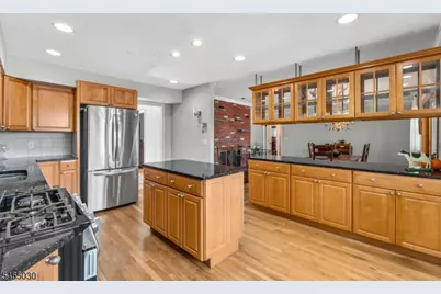 39 Lessing Rd, West Orange Township, NJ 07052 - Photo 14