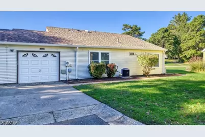 681A Huntington Dr, Manchester Township, NJ 08759 - Photo 6