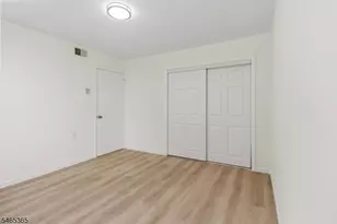 681A Huntington Dr, Manchester Township, NJ 08759 - Photo 10