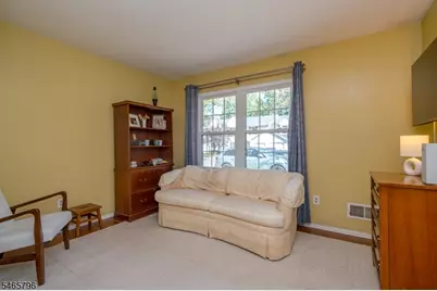 418 Hawkshead Way, Franklin Township, NJ 08873 - Photo 16