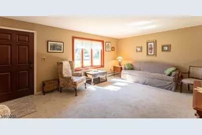 3 Locust Drive, Hanover Township, NJ 07950 - Photo 2