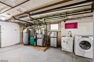 27 Lindsley Pl, East Orange, NJ 07018 - Photo 24