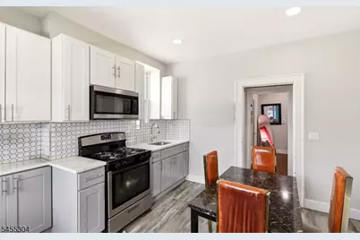 27 Lindsley Pl, East Orange, NJ 07018 - Photo 20