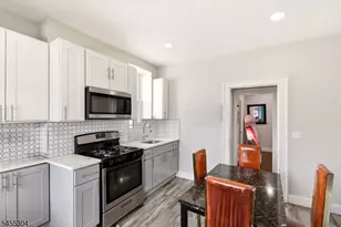 27 Lindsley Pl, East Orange, NJ 07018 - Photo 20
