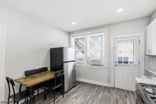 27 Lindsley Pl, East Orange, NJ 07018 - Photo 8