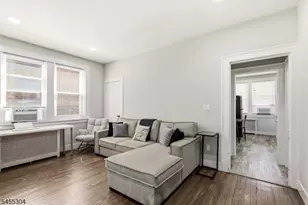 27 Lindsley Pl, East Orange, NJ 07018 - Photo 1