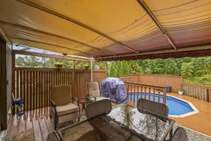 11 Vlietstra Dr, Vernon, NJ 07418 - Photo 8