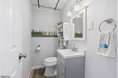 11 Vlietstra Dr, Vernon, NJ 07418 - Photo 24