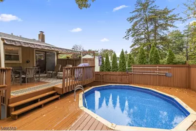 11 Vlietstra Dr, Vernon, NJ 07418 - Photo 2