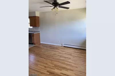 240 N 10th St, Kenilworth, NJ 07033 - Photo 2
