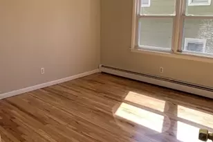 240 N 10th St, Kenilworth, NJ 07033 - Photo 6