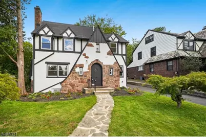6 Norfolk Ave, Maplewood, NJ 07040 - Photo 2