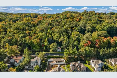 125 W Lindsley Rd, Cedar Grove, NJ 07009 - Photo 1