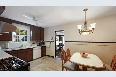 399 Huntington Rd, Union Township, NJ 07083 - Photo 10