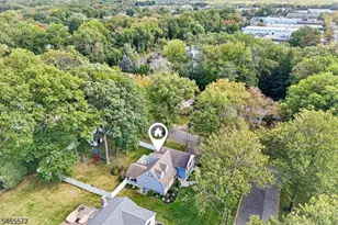 310 Old Grove Rd, Mountainside, NJ 07092 - Photo 46