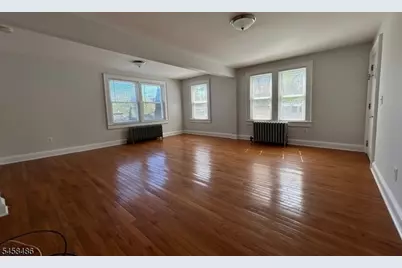 18 Lexington Ave #1F, Montclair, NJ 07042 - Photo 2