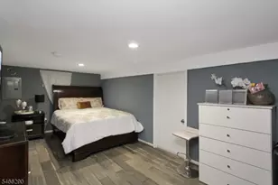 1020 Warren Ave, Union Township, NJ 07083 - Photo 14