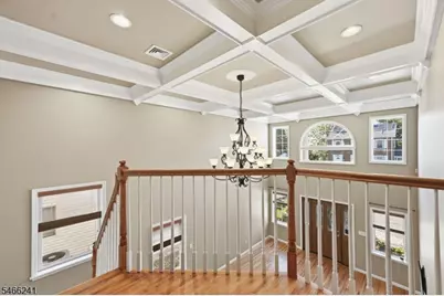 1109 Overlook Ter, Union Township, NJ 07083 - Photo 10