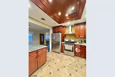 242 Totowa Rd, Wayne, NJ 07470 - Photo 8