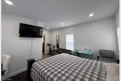 245 Linden Ave, Irvington, NJ 07111 - Photo 22