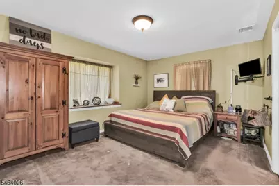 114 Lopez Rd, Cedar Grove, NJ 07009 - Photo 16