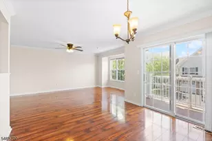 74 Mountainside Dr, Pompton Lakes, NJ 07442 - Photo 4