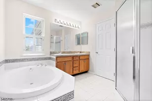 74 Mountainside Dr, Pompton Lakes, NJ 07442 - Photo 14