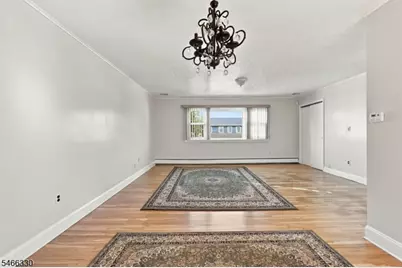 3 General Karge Ct, Elizabeth, NJ 07202 - Photo 4