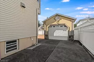 974 Ingersoll Terrace, Union Township, NJ 07083 - Photo 28