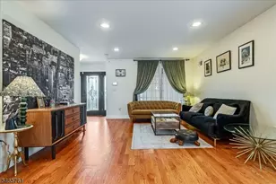 974 Ingersoll Terrace, Union Township, NJ 07083 - Photo 6
