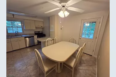 857 Pompton Ave #2, Cedar Grove, NJ 07009 - Photo 10