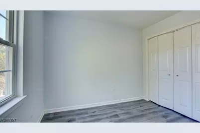 10 Starlight Ct, New Brunswick, NJ 08901 - Photo 14