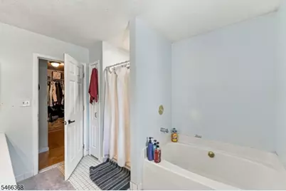 8311 Brittany Dr, Wayne, NJ 07470 - Photo 18