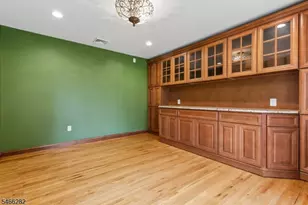 7 Lucille Dr, Parsippany, NJ 07054 - Photo 8