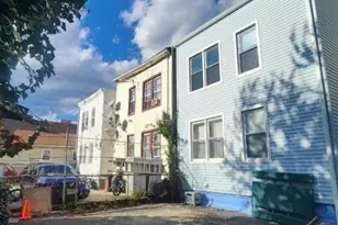 139 Roosevelt Ave, Jersey City, NJ 07304 - Photo 14
