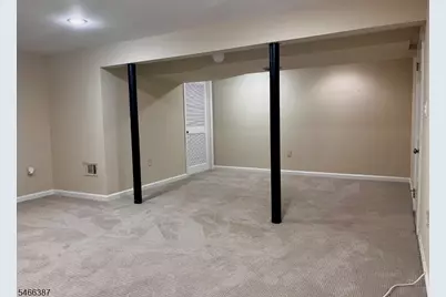 125 Patriots Rd, Parsippany, NJ 07950 - Photo 14
