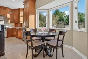 8 Chaucer Dr, Clinton Township, NJ 08801 - Photo 12