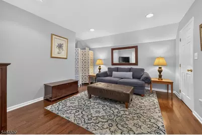 8 Chaucer Dr, Clinton Township, NJ 08801 - Photo 22