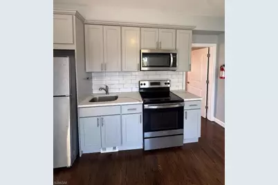 245 Halsey Rd #3, Parsippany, NJ 07054 - Photo 4